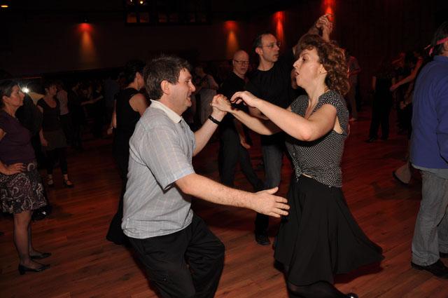 min 2011 02 20 station danse 171